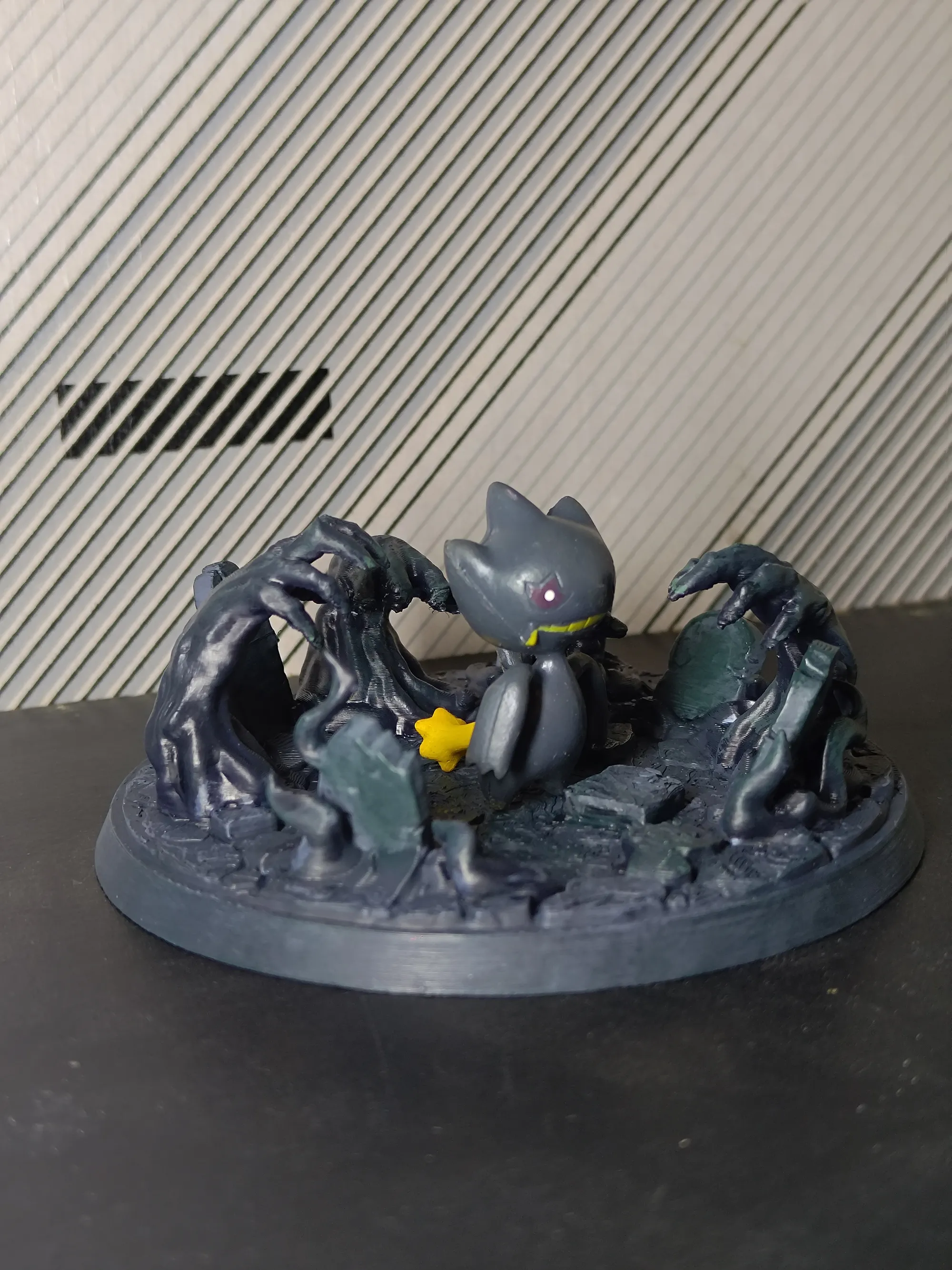 Ghost-Hand Tombstone Base (Ghost-type)  - Thumbnail