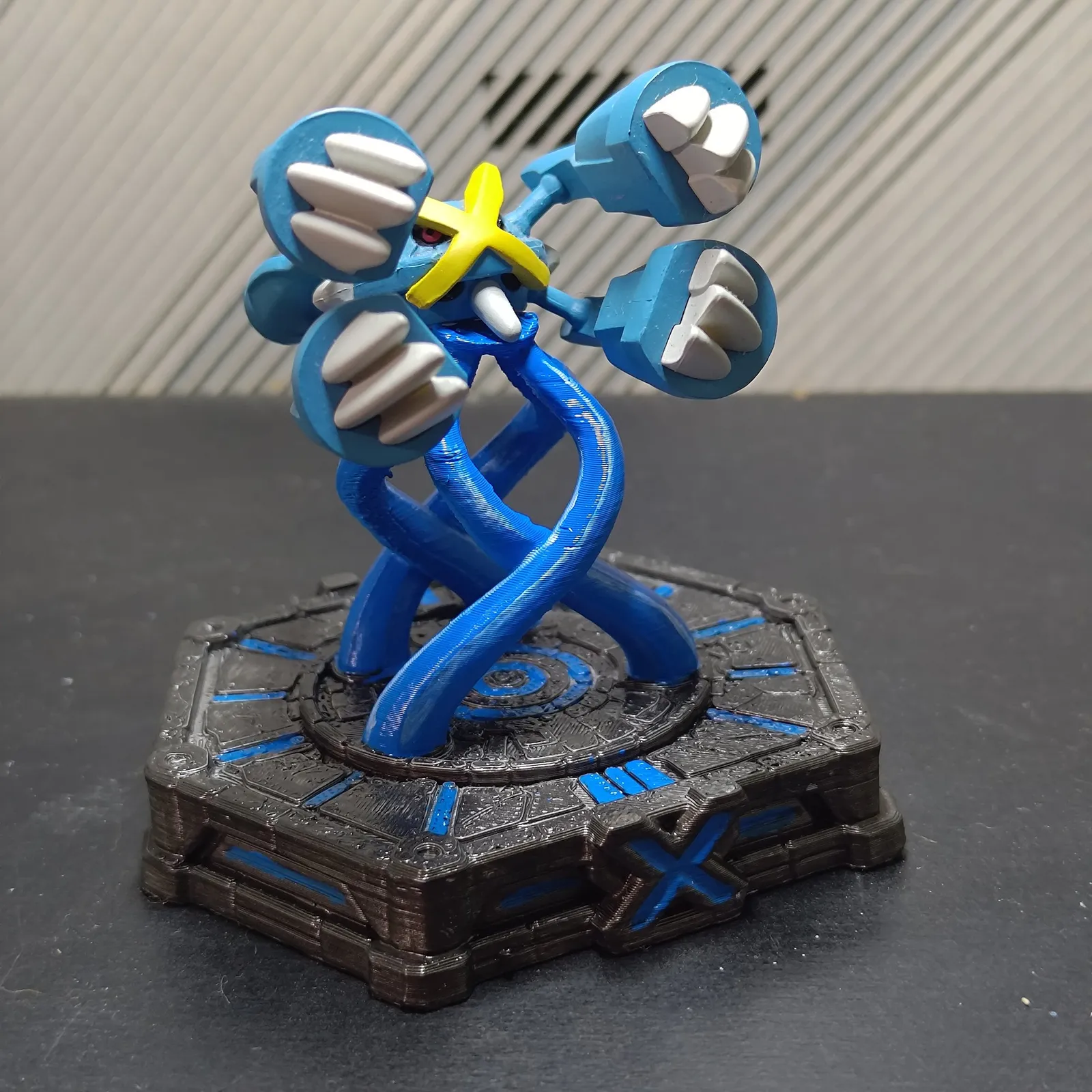 Mega Metagross Magnetic Base - Cover